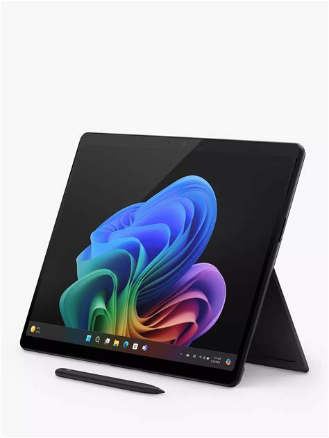 Microsoft Surface Pro, Copilot+ PC, Qualcomm C10 Snapdragon X Plus ...