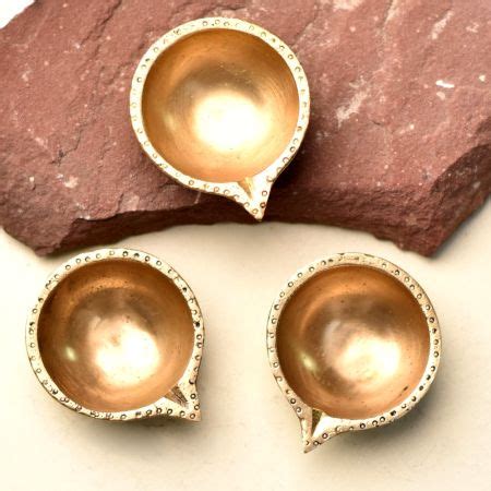 Buy Beautiful Brass Diwali Diya and Pital Diyas for Pooja Online