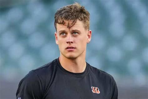 “He tries too hard”: Joe Burrow's outfit raises eyebrows and gets him ...