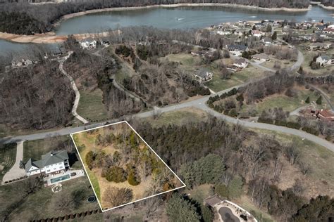 621 Harbor Point Dr, Johnson City, TN 37615 | Homes.com