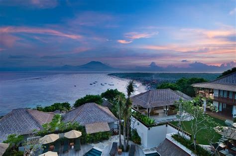 Batu Karang Lembongan Resort & Spa Pool: Pictures & Reviews - Tripadvisor