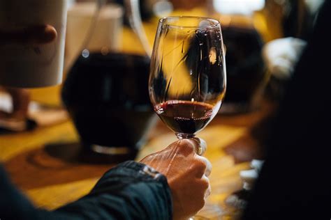 你可以和朋友分享的关于葡萄酒的15件趣事-红酒世界网