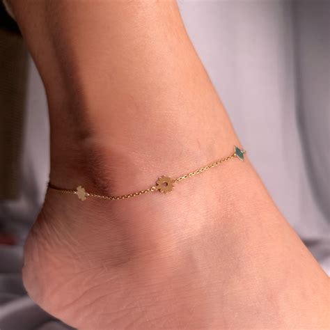 Buy Minimal Chain Anklet Online in India | Order Now
