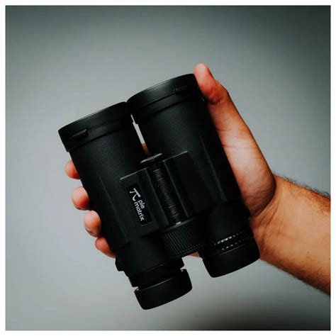Pie Matrix: Swift 10×42 Binocular – Krazy Caterpillar
