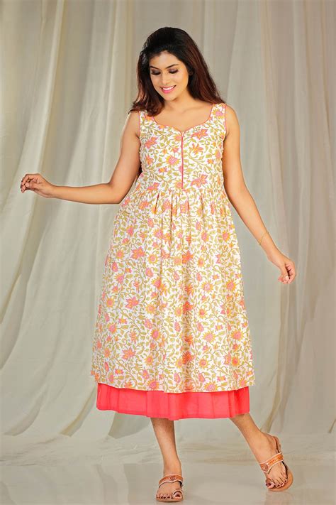 White base sanganeri gathered frock – Byhand
