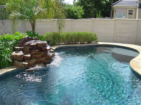Top Custom Swimming Pool Design trends