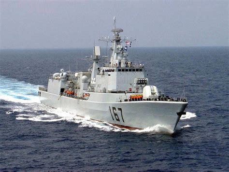 图文：中国海军051C级防空驱逐舰已经入役_新浪军事_新浪网
