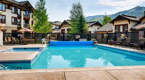 EAGLERIDGE LODGE & TOWNHOMES (Steamboat Springs) - Apartment Reviews ...