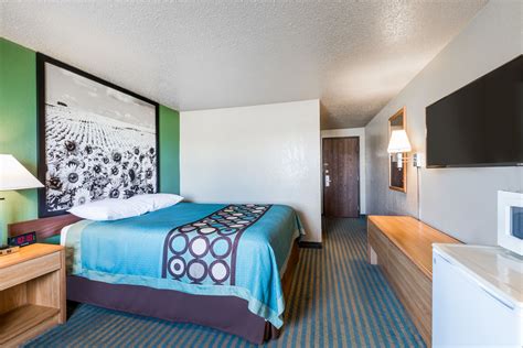 Super 8 by Wyndham Devils Lake | Devils Lake, ND Hotels