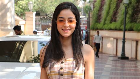 Ananya Panday wears checkered crop top and mini skirt at Student of the ...