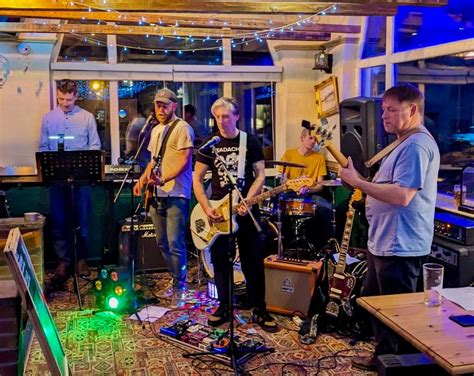 Blue shed band @ The Welly!, The Wellington Arms, Ilfracombe ...