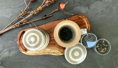 Earthy Allure | WhatsHot Mumbai