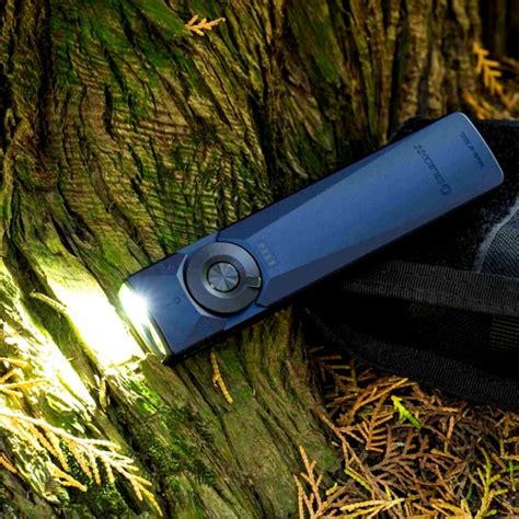 Yahoo!オークション - OLIGHT オーライト Arkfeld Ultra ネイビーブル...