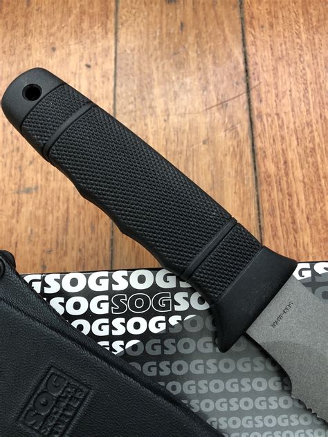 SOG Vintage Original SEKI JAPAN S37 NAVY SEAL knife with Kydex Cord Cut ...