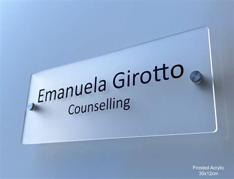 Acrylic Door Signs, Wall Blade Signs, Corridor Signs - Stylish ...