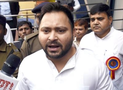 Bihar Polls: Mahagathbandhan Finally Declares Tejashwi Yadav as CM Face ...