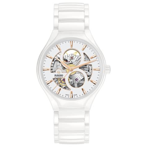 Découvrez les montres design suisse en céramique | Montres RADO®