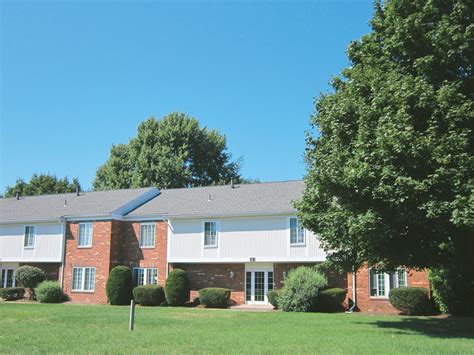 Windsor Gardens Apartments - 2859 Manitou Rd Rochester NY 14624 ...