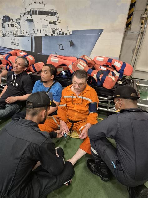 Indian Coast Guard Rescues 21 From Liberian flagged container vessel ...