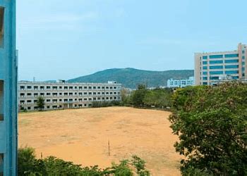 3 Best Arts Colleges in Visakhapatnam, AP - Expert Recommendations