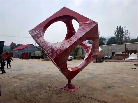 上海不锈钢雕塑 - 九正建材网