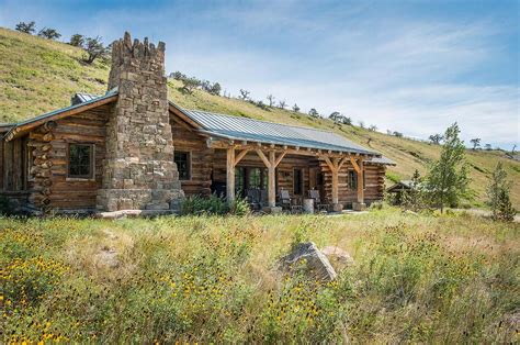 ranch house in montana