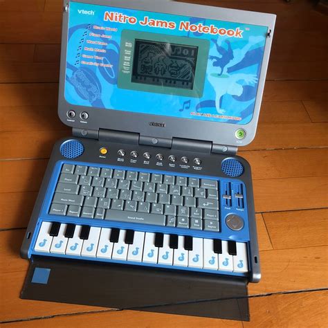 Rezultat imagine pentru Vtech Nitro Web Notebook