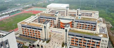 荆州一批新校9月启用，位置在…… - 教育动态 - 荆州市教育局