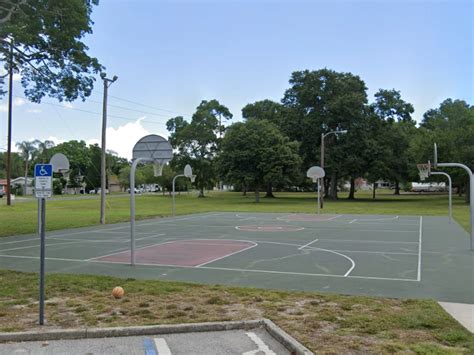 Clearwater, FL Basketball Court: Montclair Park – Courts of the World