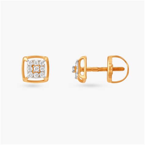 Understated Radiance Diamond Stud Earrings