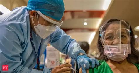 covid cases: COVID and Flu cases increasing in US. Here is how you can ...