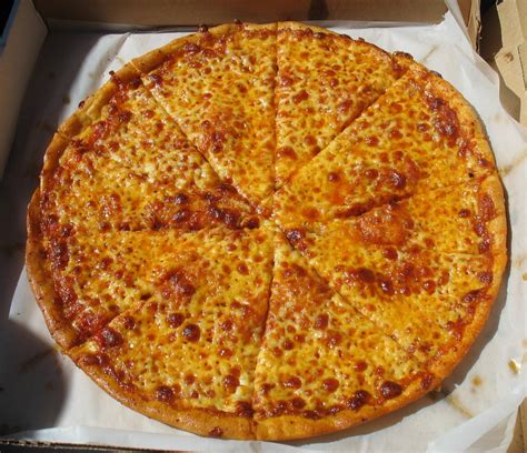 The Rochester NY Pizza Blog: Carmine's Express Nikki's New York Style