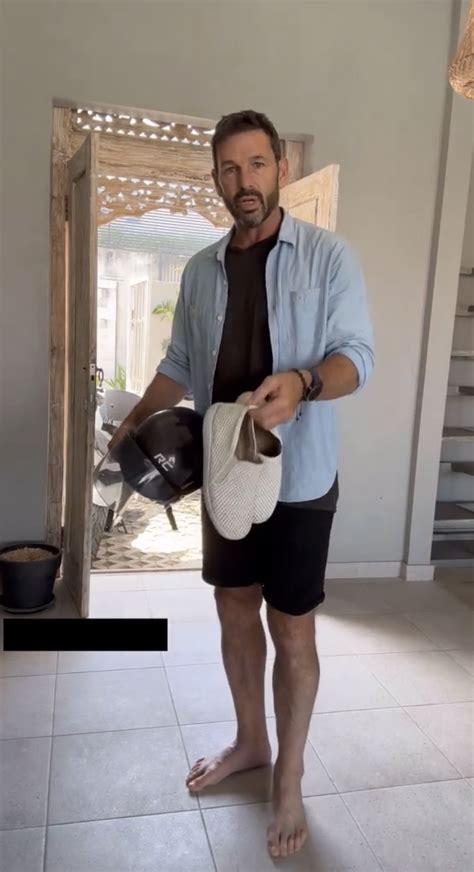 Jason Chambers's feet