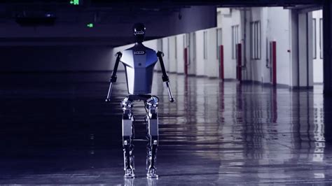 First Humanoid Robot 的图像结果