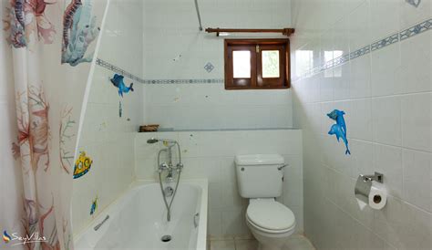 Villa Bananier - Guesthouse - Doppelzimmer Villa Annex - Praslin ...