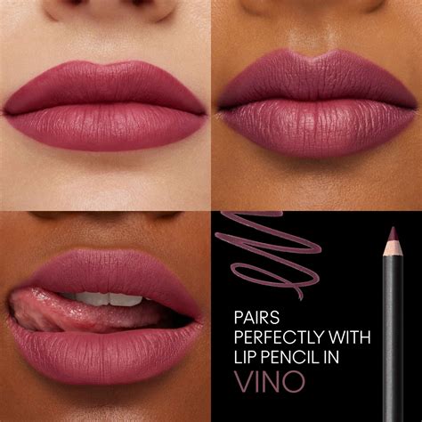MACximal Matte Lipstick • Captive (WN)