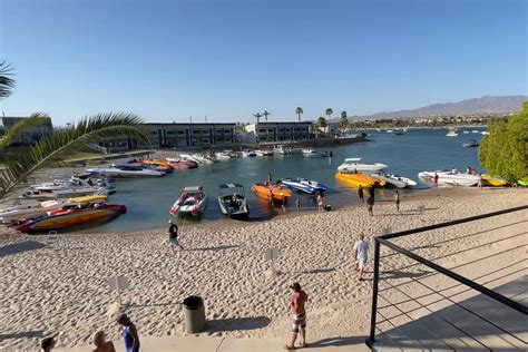 Lake Havasu Swimming: A Swimmer's Paradise - Lake Access