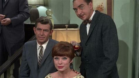 Watch The Andy Griffith Show Season 8 Episode 13: Aunt Bee's Cousin ...