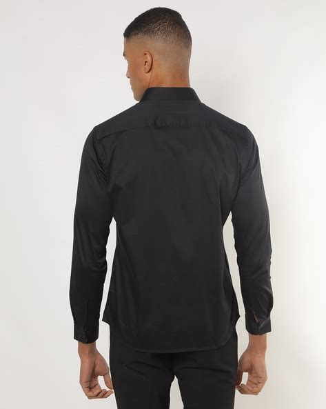 Buy Black Shirts for Men by ALTHEORY Online | Ajio.com