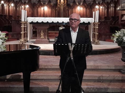 El tenor asturiano Joaquín Pixán presenta en Covadonga el espectáculo ...