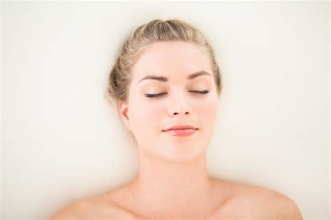 Blonde Message Table 的图像结果