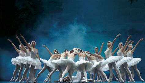 2020芭蕾舞天鹅湖成都站(时间+地点+票价)一览-黄河票务网