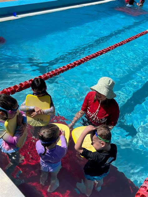 Swimming Lessons 的图像结果