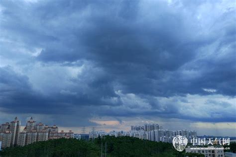 台风逼近崇左风起云涌-广西高清图片-中国天气网