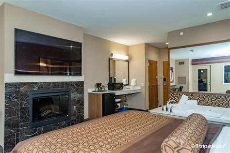 Kalahari Resorts & Conventions - Poconos Rooms: Pictures & Reviews ...