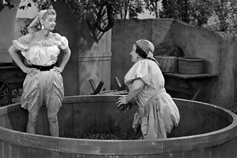 Apresentando os Ricardos - Os bastidores de I love Lucy || Resenha