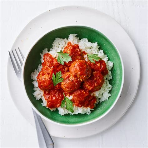Easy Tuscan-style Meatballs & Rice Recipe | Woolworths