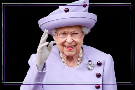 Queen Elizabeth II has died aged 96, Buckingham Palace confirms | GoodtoKnow
