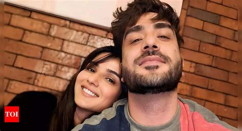 Aly Goni and Jasmin Bhasin announce to move in together after five ...