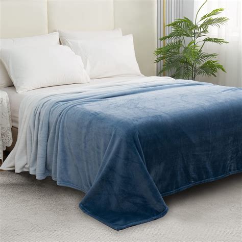 Elegant Comfort King/California King Ombre Print Fleece Blanket ...